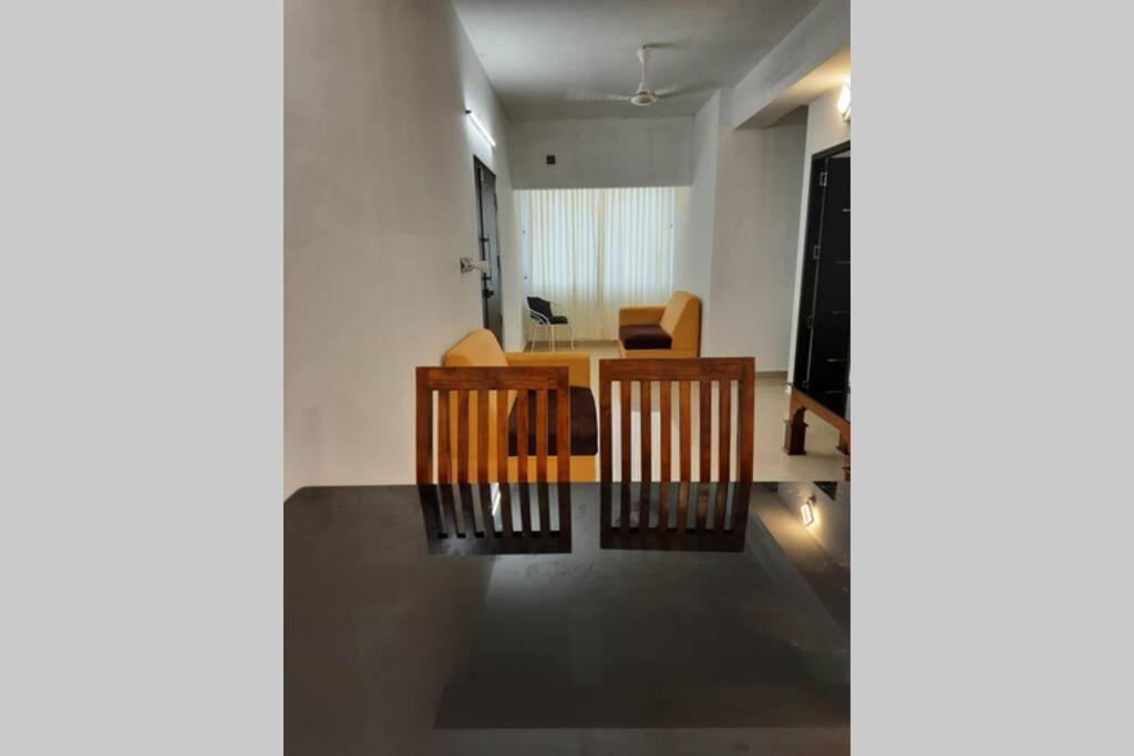 Bmran Apartment A Kochi Esterno foto